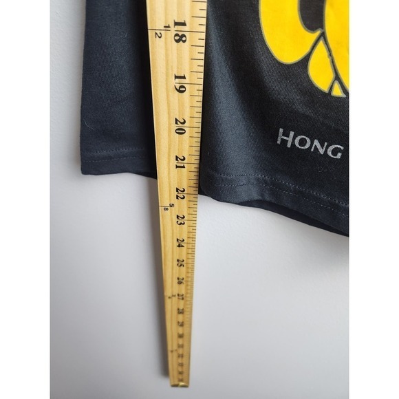 Disneyland Hong Kong Minnie Graphic with Sequin detail sz L slim fit minnie - Picture 7 of 7